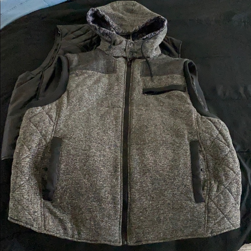 INC Men’s hooded vest